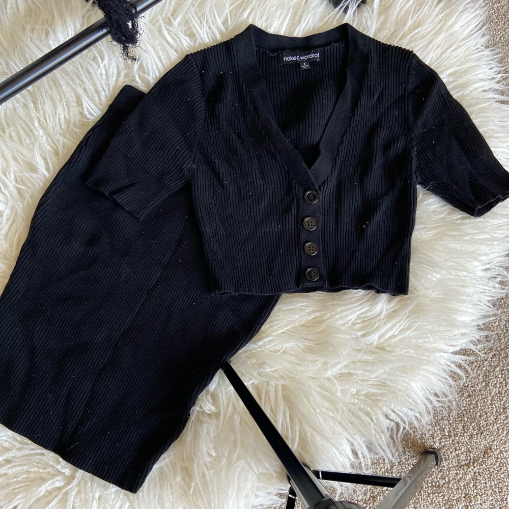 NAKED WARDROBE BLACK SET